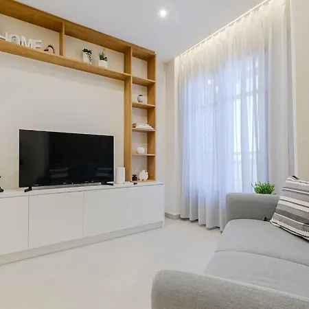 Tsinari Comfort & Luxury Suite, Private Parking Appartamento Salonicco